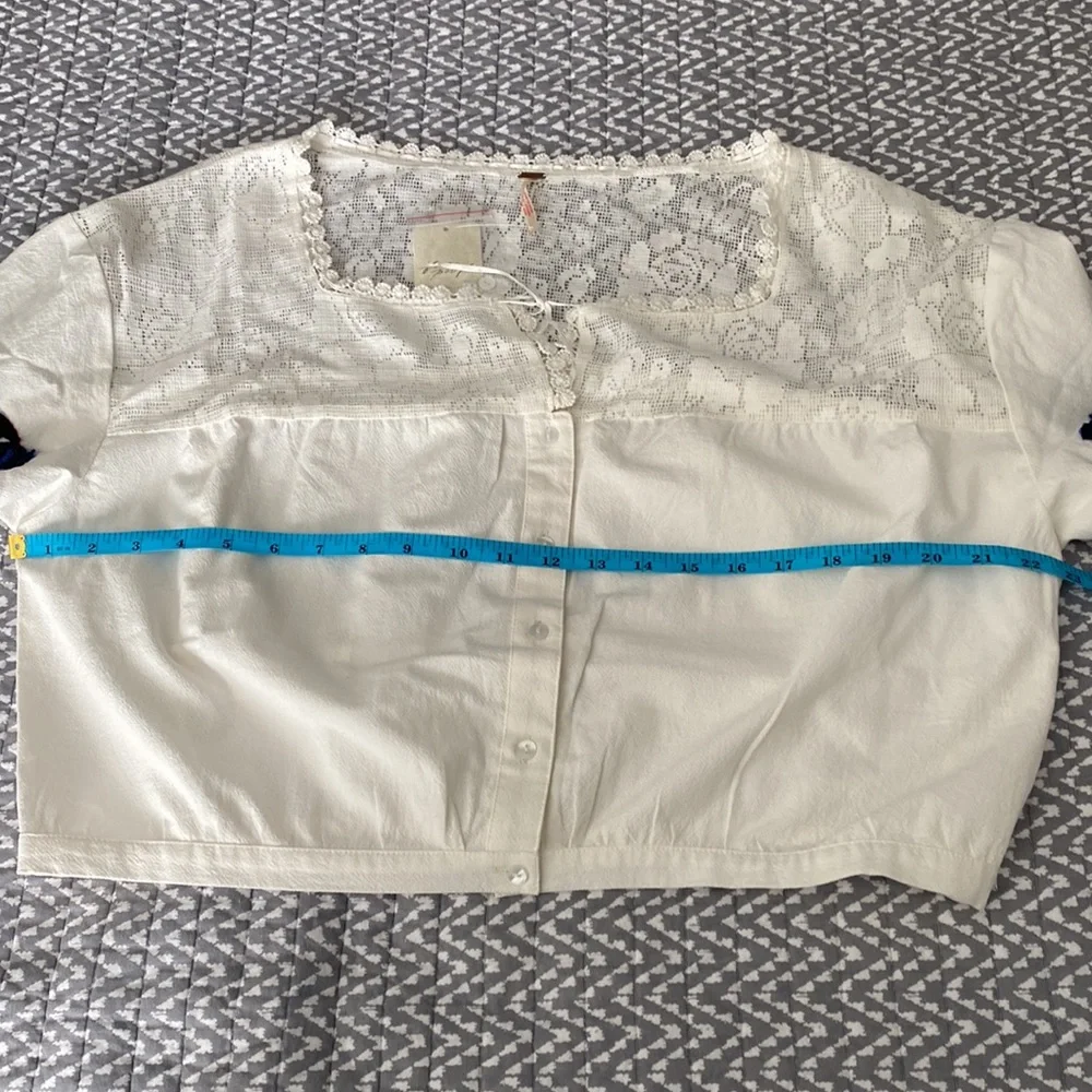 NWT Free People Meadows Embroidered Crop Blouse Size Large